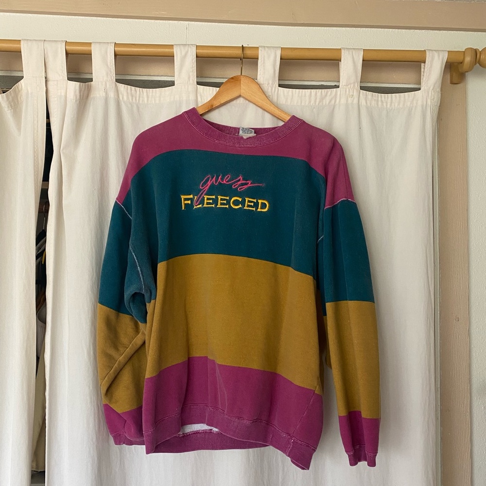 Vintage Guess Fleeced crewneck sweatshirt